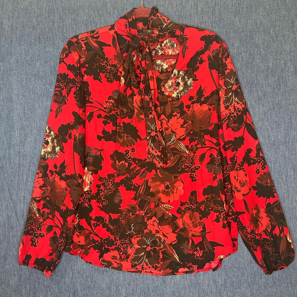 Evan Picone Red and Black Floral Tie-Neck Blouse